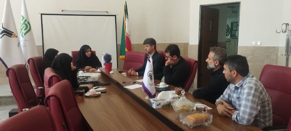 «نشست مشترک مدیر مرکز نوآوری دانشگاه کوثر و معاونت علمی سپاه استان با هدف تقویت و توسعه مرکز مطالعات هوش مصنوعی»